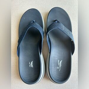 Skechers ArchFit Flip Flop’s